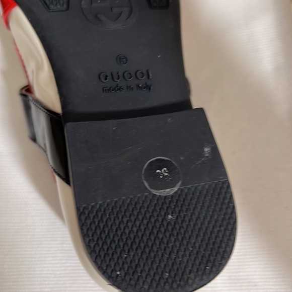 Gucci Girls Dress Shoes - Picture 4 of 4
